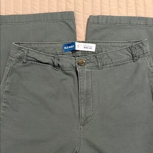 Old Navy Extra High Rise Wide-Leg Pants in Sage 6 Long